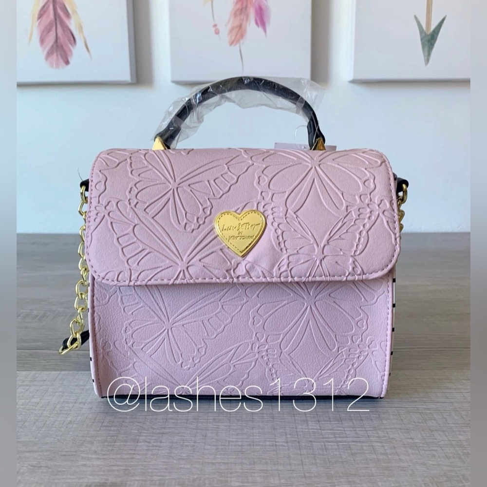 BETSEY JOHNSON Bag Addy Crossbody - Pink Butterfly Purse LBADDY - Picture 2 of 8